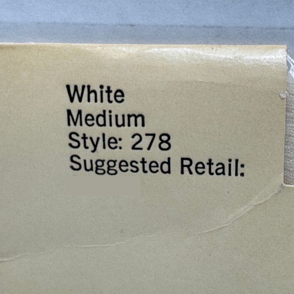 VTG Donna Karan Evening Shimmer Pantyhose Style 278 White Medium Control Top NOS - Picture 3 of 4
